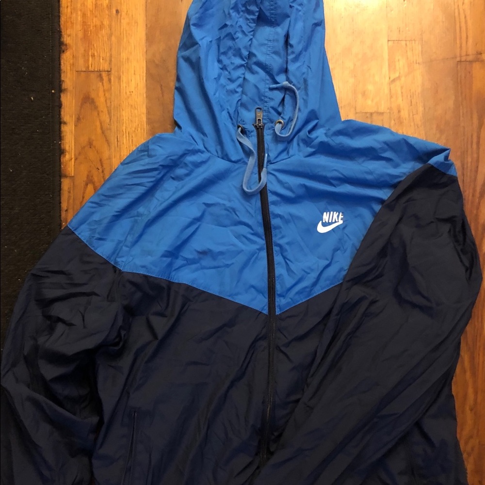 Nike Retro Style Windbreaker Jacket